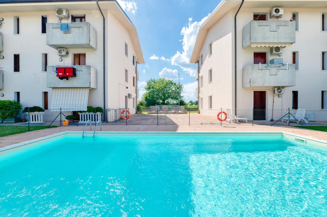 Wolf House - Sirmione Holiday Exteriör bild
